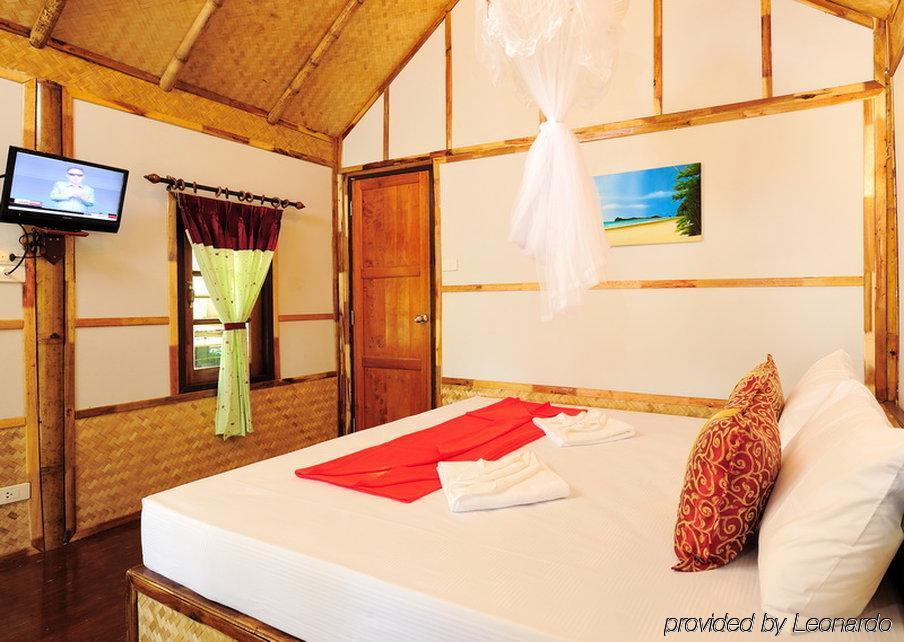 Phuphaya Seaview Resort - Adult Only Phi Phi Don Exterior photo