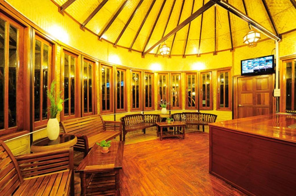 Phuphaya Seaview Resort - Adult Only Phi Phi Don Exterior photo