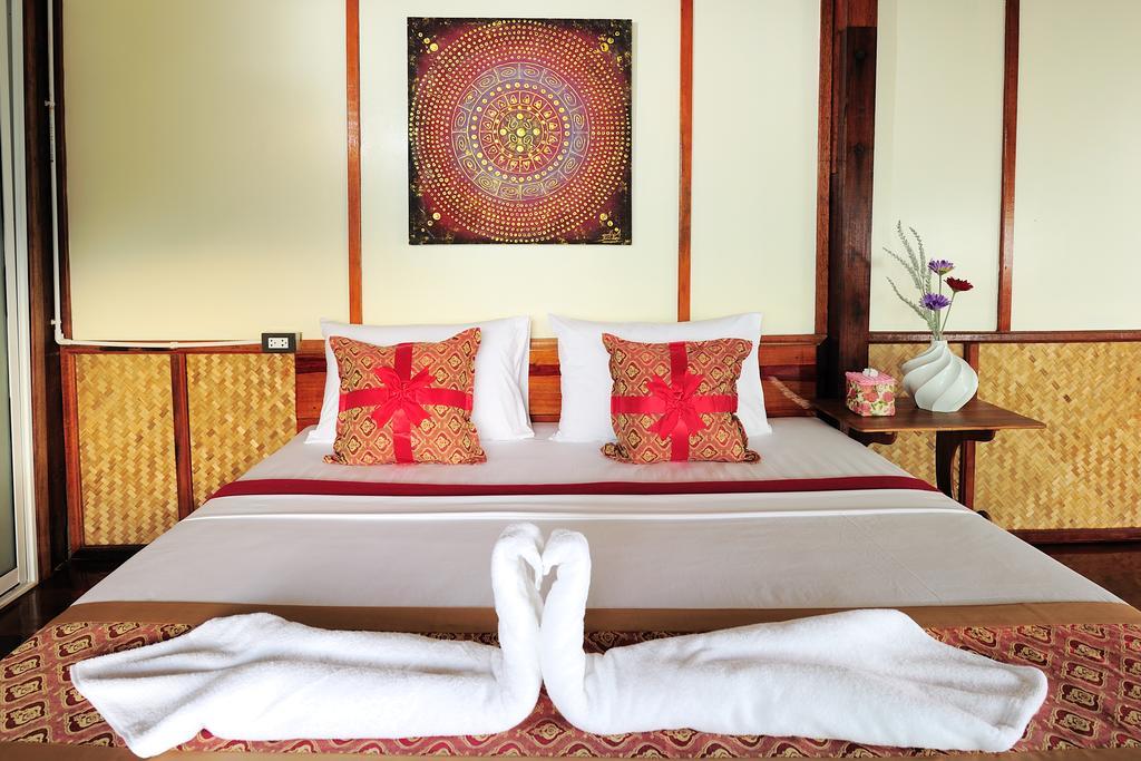 Phuphaya Seaview Resort - Adult Only Phi Phi Don Exterior photo