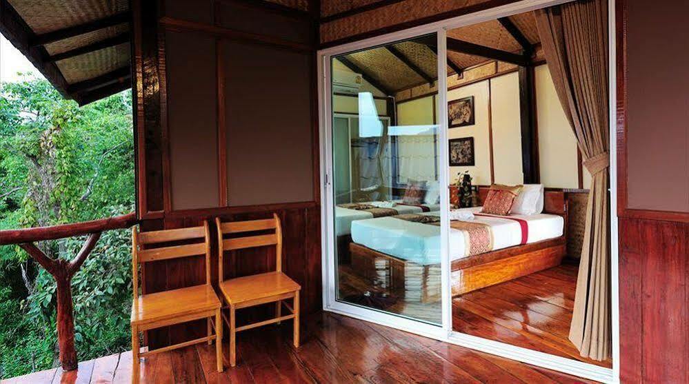 Phuphaya Seaview Resort - Adult Only Phi Phi Don Exterior photo